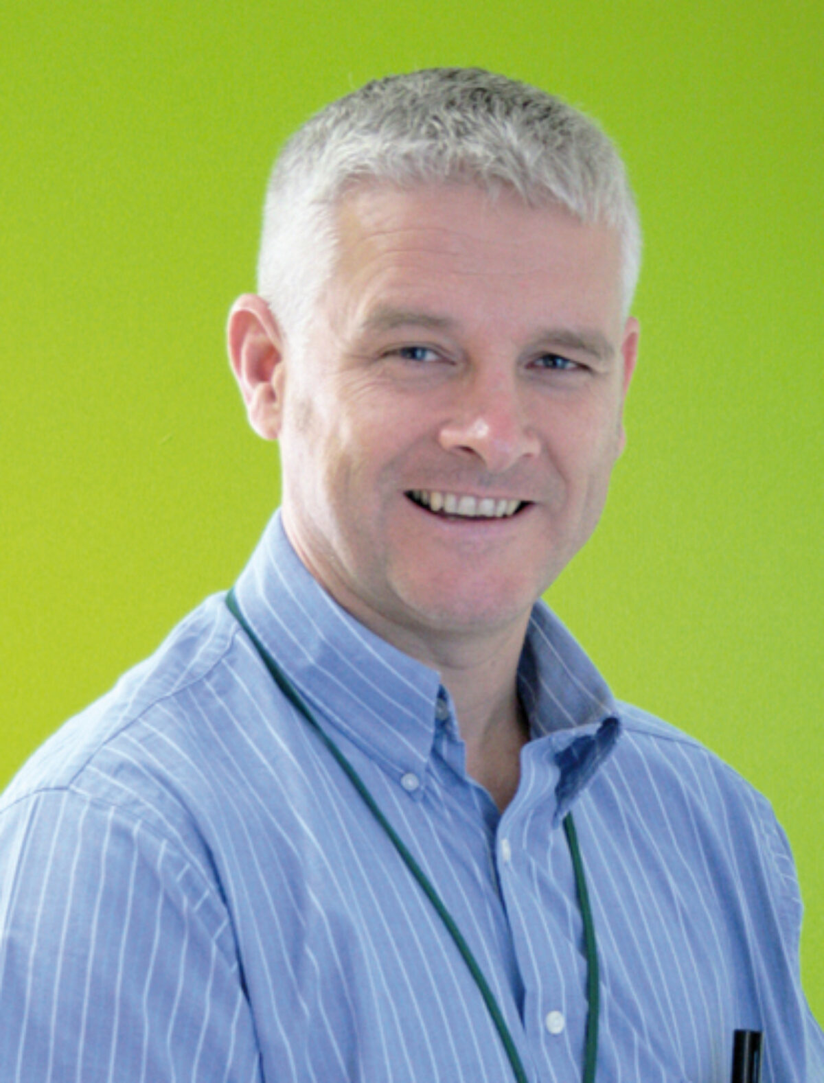 Llun o Ian Hall